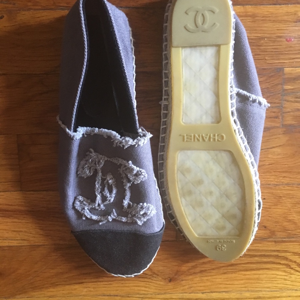 Chanel espadrilles  Chanel shoes - Picture 3 of 6